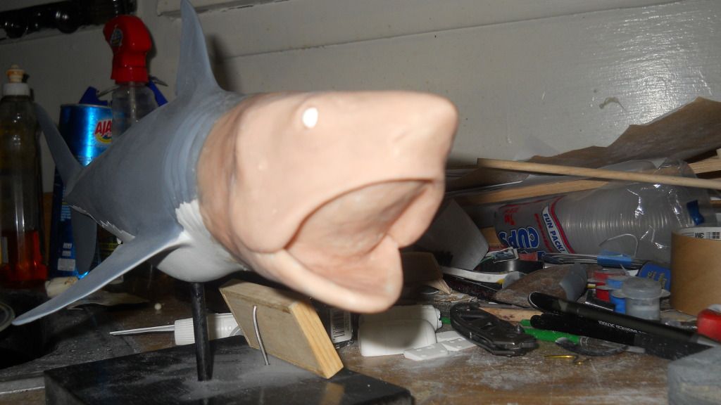 JAWS bust, FINISHED! with base stand.